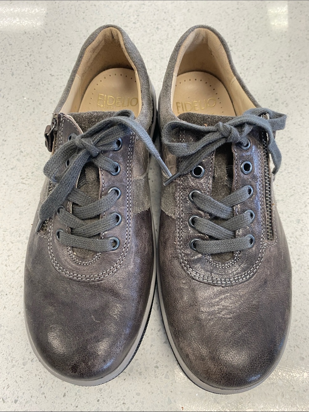 Fidelio Women's Gray Leather Lace-Up Sneakers